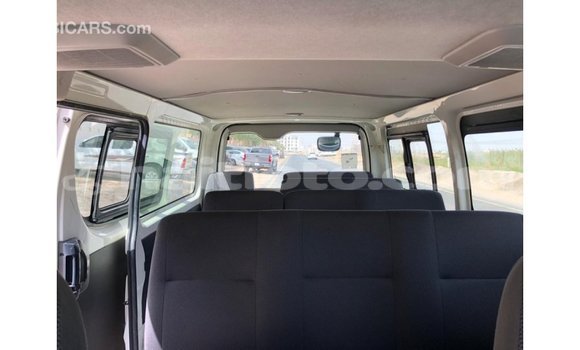 Buy Import Toyota Hiace White Car in Import - Dubai in Artibonite Buy Import Toyota Hiace White Car in Import - Dubai in Artibonite