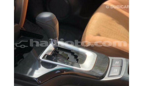 Acheter Import Voiture Toyota Fortuner Blanc à Import - Dubai, Artibonite Acheter Import Voiture Toyota Fortuner Blanc à Import - Dubai, Artibonite