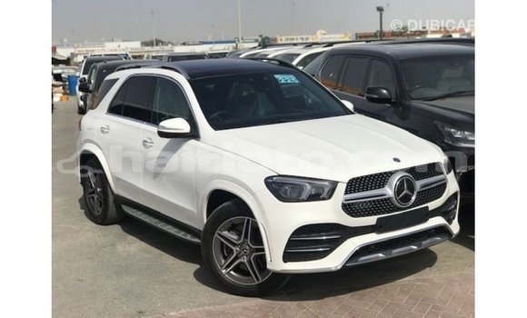 Acheter Import Voiture Mercedes-Benz GLE Blanc à Import - Dubai, Artibonite Acheter Import Voiture Mercedes-Benz GLE Blanc à Import - Dubai, Artibonite