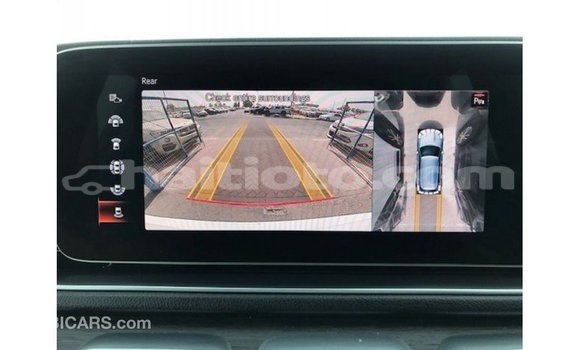 Acheter Import Voiture Mercedes-Benz GLE Blanc à Import - Dubai, Artibonite Acheter Import Voiture Mercedes-Benz GLE Blanc à Import - Dubai, Artibonite