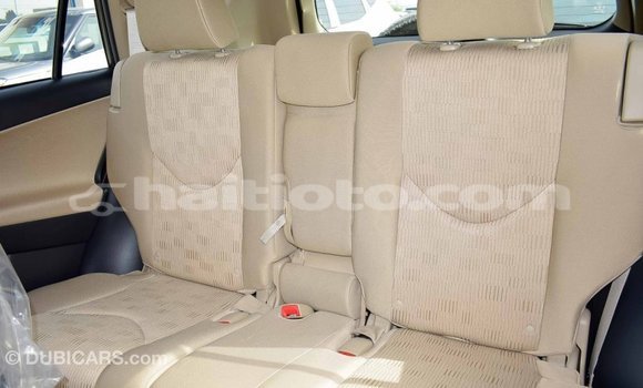 Acheter Import Utilitaire Toyota HiAce Autre à Import - Dubai, Artibonite Acheter Import Utilitaire Toyota HiAce Autre à Import - Dubai, Artibonite