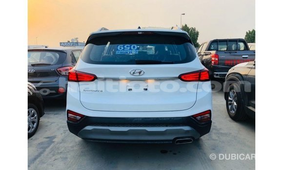 Buy Import Hyundai Santa Fe White Car in Import - Dubai in Artibonite Buy Import Hyundai Santa Fe White Car in Import - Dubai in Artibonite