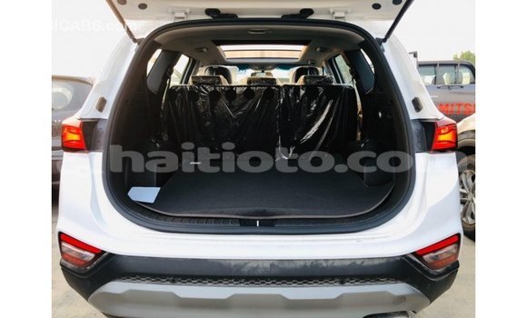 Buy Import Hyundai Santa Fe White Car in Import - Dubai in Artibonite Buy Import Hyundai Santa Fe White Car in Import - Dubai in Artibonite