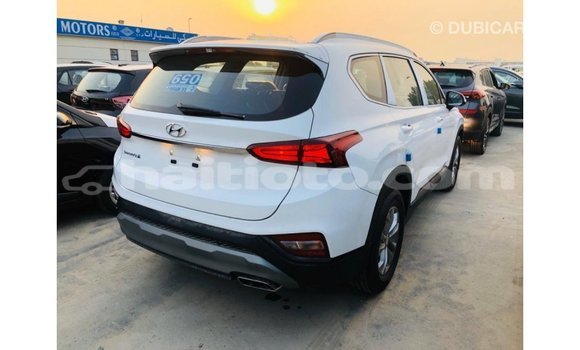 Buy Import Hyundai Santa Fe White Car in Import - Dubai in Artibonite Buy Import Hyundai Santa Fe White Car in Import - Dubai in Artibonite