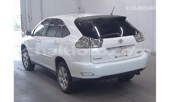 Acheter Import Voiture Toyota Harrier Blanc à Import - Dubai, Artibonite Acheter Import Voiture Toyota Harrier Blanc à Import - Dubai, Artibonite