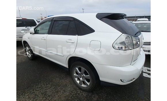 Acheter Import Voiture Toyota Harrier Blanc à Import - Dubai, Artibonite Acheter Import Voiture Toyota Harrier Blanc à Import - Dubai, Artibonite