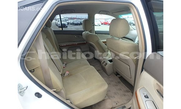 Acheter Import Voiture Toyota Harrier Blanc à Import - Dubai, Artibonite Acheter Import Voiture Toyota Harrier Blanc à Import - Dubai, Artibonite
