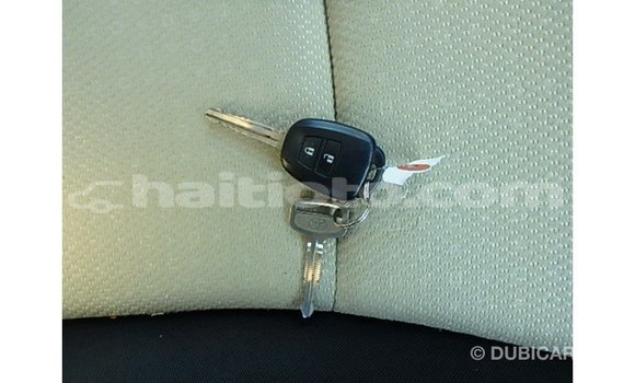 Acheter Import Voiture Toyota Vitz Autre à Import - Dubai, Artibonite Acheter Import Voiture Toyota Vitz Autre à Import - Dubai, Artibonite