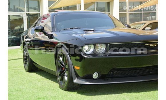 Acheter Import Voiture Dodge Challenger Noir à Import - Dubai, Artibonite Acheter Import Voiture Dodge Challenger Noir à Import - Dubai, Artibonite