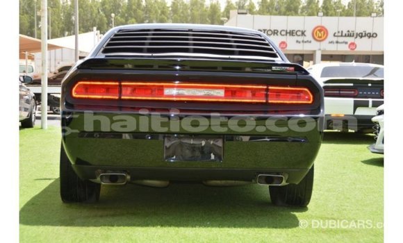 Acheter Import Voiture Dodge Challenger Noir à Import - Dubai, Artibonite Acheter Import Voiture Dodge Challenger Noir à Import - Dubai, Artibonite