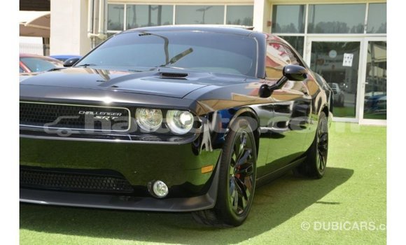 Acheter Import Voiture Dodge Challenger Noir à Import - Dubai, Artibonite Acheter Import Voiture Dodge Challenger Noir à Import - Dubai, Artibonite