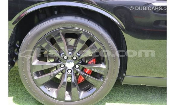 Acheter Import Voiture Dodge Challenger Noir à Import - Dubai, Artibonite Acheter Import Voiture Dodge Challenger Noir à Import - Dubai, Artibonite