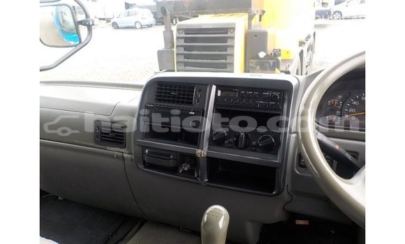 Acheter Import Voiture Mitsubishi i Bleu à Import - Dubai, Artibonite Acheter Import Voiture Mitsubishi i Bleu à Import - Dubai, Artibonite