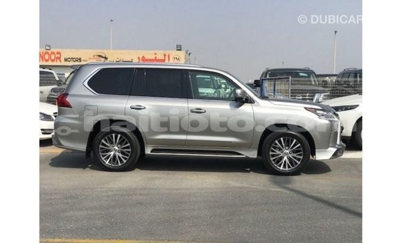 Acheter Import Voiture Lexus LX Autre à Import - Dubai, Artibonite Acheter Import Voiture Lexus LX Autre à Import - Dubai, Artibonite