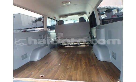 Acheter Import Voiture Toyota Hiace Autre à Import - Dubai, Artibonite Acheter Import Voiture Toyota Hiace Autre à Import - Dubai, Artibonite