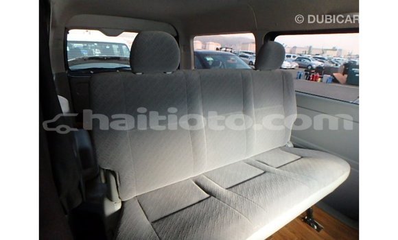 Acheter Import Voiture Toyota Hiace Autre à Import - Dubai, Artibonite Acheter Import Voiture Toyota Hiace Autre à Import - Dubai, Artibonite