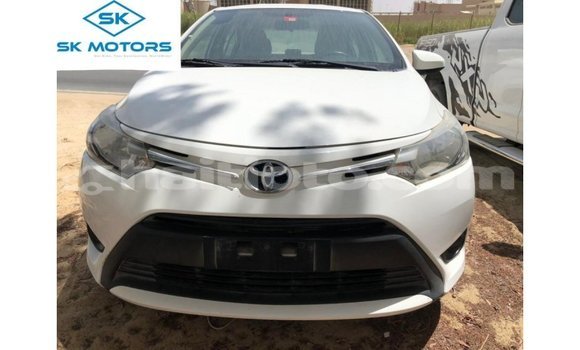 Acheter Import Voiture Toyota Yaris Blanc à Import - Dubai, Artibonite