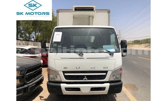 Acheter Import Voiture Mitsubishi i Blanc à Import - Dubai, Artibonite
