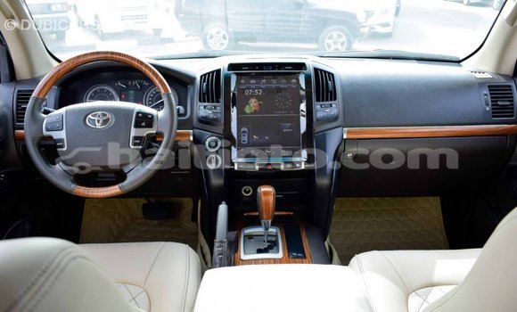 Acheter Import Voiture Toyota Land Cruiser Autre à Import - Dubai, Artibonite Acheter Import Voiture Toyota Land Cruiser Autre à Import - Dubai, Artibonite
