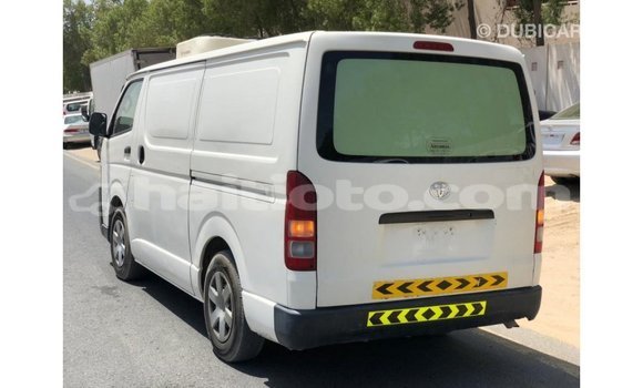Acheter Import Voiture Toyota Hiace Blanc à Import - Dubai, Artibonite Acheter Import Voiture Toyota Hiace Blanc à Import - Dubai, Artibonite