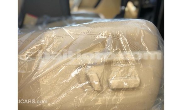 Buy Import Toyota Prado White Car in Import - Dubai in Artibonite Buy Import Toyota Prado White Car in Import - Dubai in Artibonite