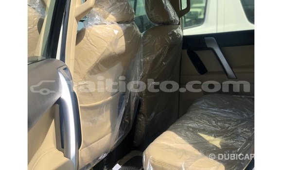 Buy Import Toyota Prado White Car in Import - Dubai in Artibonite Buy Import Toyota Prado White Car in Import - Dubai in Artibonite