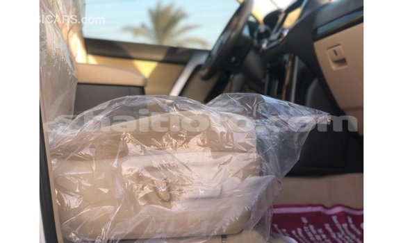 Buy Import Toyota Prado White Car in Import - Dubai in Artibonite Buy Import Toyota Prado White Car in Import - Dubai in Artibonite
