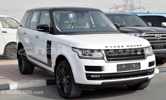 Acheter Import Voiture Land Rover Range Rover Blanc à Import - Dubai, Artibonite Acheter Import Voiture Land Rover Range Rover Blanc à Import - Dubai, Artibonite