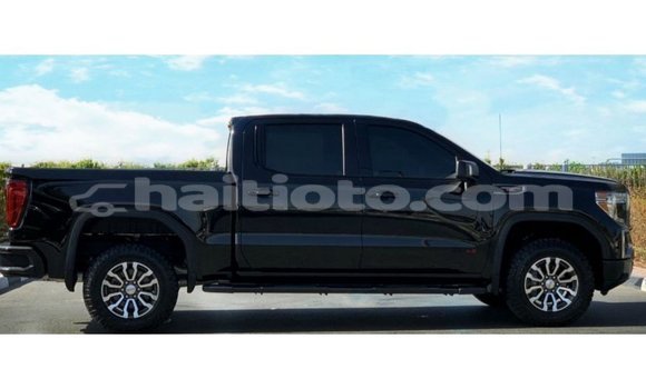 Acheter Import Voiture GMC Sierra Noir à Import - Dubai, Artibonite Acheter Import Voiture GMC Sierra Noir à Import - Dubai, Artibonite