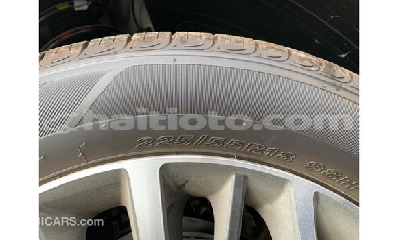 Acheter Import Voiture Hyundai Tucson Blanc à Import - Dubai, Artibonite Acheter Import Voiture Hyundai Tucson Blanc à Import - Dubai, Artibonite