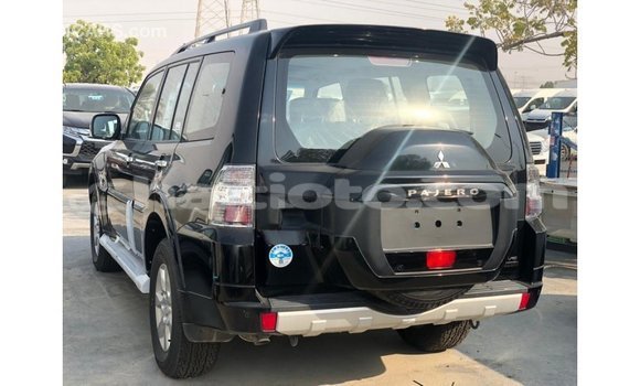 Acheter Import Voiture Mitsubishi Pajero Noir à Import - Dubai, Artibonite Acheter Import Voiture Mitsubishi Pajero Noir à Import - Dubai, Artibonite