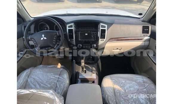 Acheter Import Voiture Mitsubishi Pajero Noir à Import - Dubai, Artibonite Acheter Import Voiture Mitsubishi Pajero Noir à Import - Dubai, Artibonite