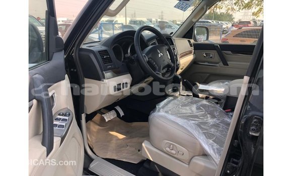 Acheter Import Voiture Mitsubishi Pajero Noir à Import - Dubai, Artibonite Acheter Import Voiture Mitsubishi Pajero Noir à Import - Dubai, Artibonite