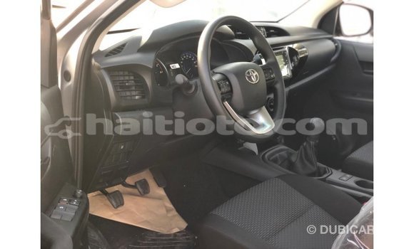 Buy Import Toyota Hilux Other Car in Import - Dubai in Artibonite Buy Import Toyota Hilux Other Car in Import - Dubai in Artibonite
