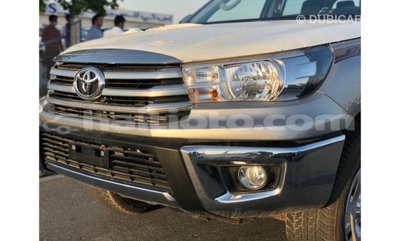 Buy Import Toyota Hilux Other Car in Import - Dubai in Artibonite Buy Import Toyota Hilux Other Car in Import - Dubai in Artibonite