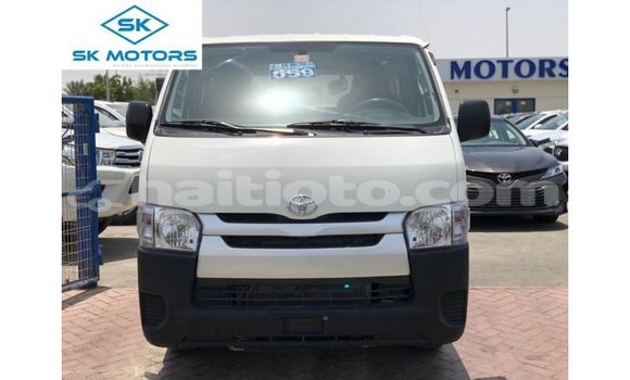 Buy Import Toyota Hiace White Car in Import - Dubai in Artibonite