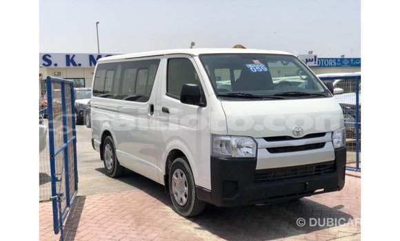 Buy Import Toyota Hiace White Car in Import - Dubai in Artibonite Buy Import Toyota Hiace White Car in Import - Dubai in Artibonite