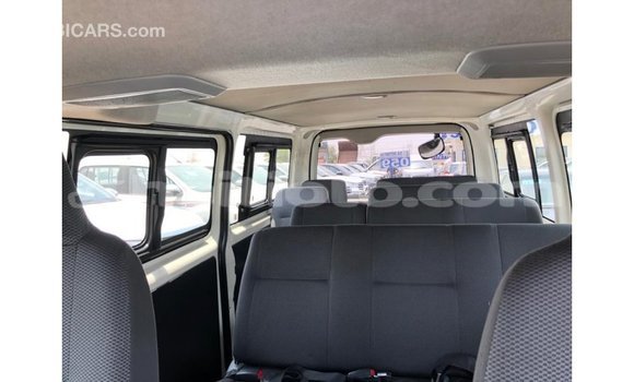 Buy Import Toyota Hiace White Car in Import - Dubai in Artibonite Buy Import Toyota Hiace White Car in Import - Dubai in Artibonite