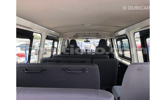 Buy Import Toyota Hiace White Car in Import - Dubai in Artibonite Buy Import Toyota Hiace White Car in Import - Dubai in Artibonite