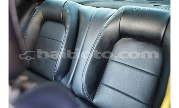 Acheter Import Voiture Ford Mustang Blanc à Import - Dubai, Artibonite Acheter Import Voiture Ford Mustang Blanc à Import - Dubai, Artibonite