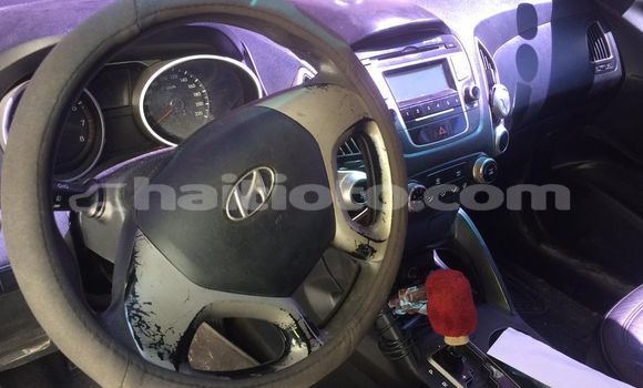 Acheter Occasion Voiture Hyundai Tucson Bleu à Port-au-Prince, Ouest Acheter Occasion Voiture Hyundai Tucson Bleu à Port-au-Prince, Ouest