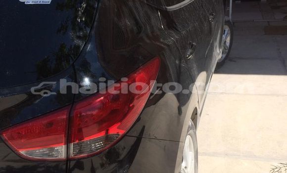 Acheter Occasion Voiture Hyundai Tucson Bleu à Port-au-Prince, Ouest Acheter Occasion Voiture Hyundai Tucson Bleu à Port-au-Prince, Ouest