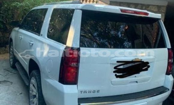 Acheter Occasion Voiture Chevrolet Tahoe Blanc à Port-au-Prince, Ouest Acheter Occasion Voiture Chevrolet Tahoe Blanc à Port-au-Prince, Ouest