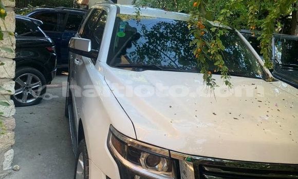 Acheter Occasion Voiture Chevrolet Tahoe Blanc à Port-au-Prince, Ouest Acheter Occasion Voiture Chevrolet Tahoe Blanc à Port-au-Prince, Ouest