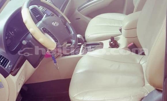 Buy New Hyundai Santa Fe Blue Car in Petionville in Ouest Buy New Hyundai Santa Fe Blue Car in Petionville in Ouest