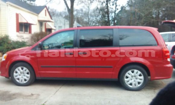 Acheter Import Voiture Dodge Caravan Rouge à Lascahobas, Ouest Acheter Import Voiture Dodge Caravan Rouge à Lascahobas, Ouest