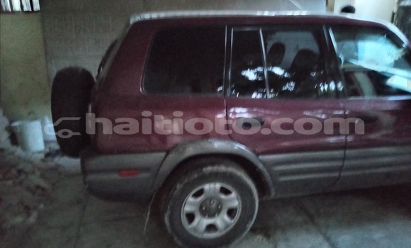 Acheter Occasion Voiture Toyota RAV4 Rouge à Petit Goave, Ouest Acheter Occasion Voiture Toyota RAV4 Rouge à Petit Goave, Ouest