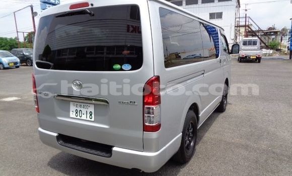 Acheter Occasion Voiture Toyota Hiace Gris à Delmas, Ouest Acheter Occasion Voiture Toyota Hiace Gris à Delmas, Ouest