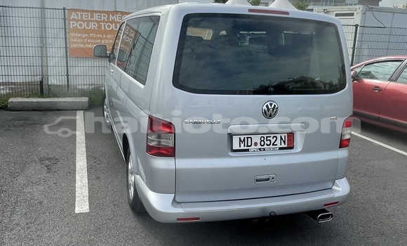 Buy Import Volkswagen Caravelle Silver Car in Carrefour in Ouest Buy Import Volkswagen Caravelle Silver Car in Carrefour in Ouest