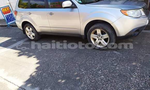 Acheter Import Voiture Subaru Forester Beige à Delmas, Ouest Acheter Import Voiture Subaru Forester Beige à Delmas, Ouest